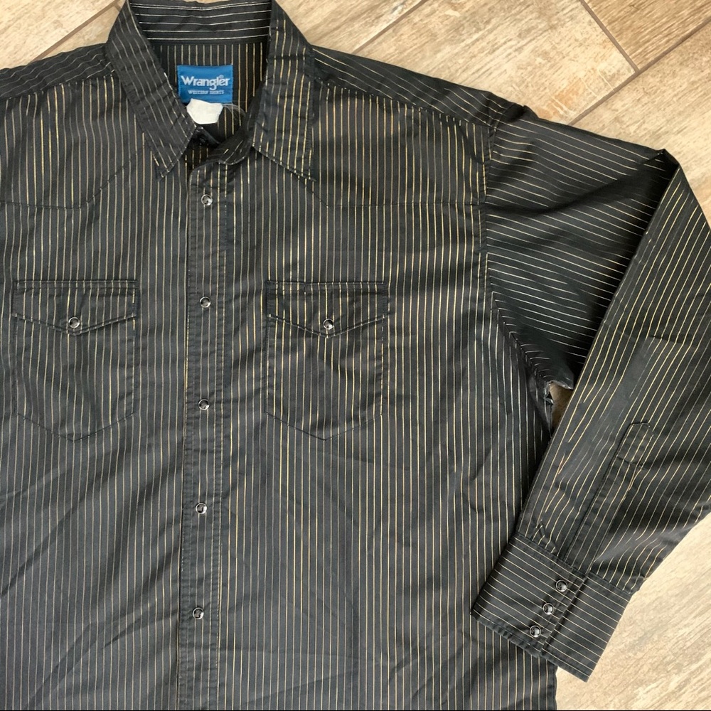 Vintage Wrangler shiny gold pinstripe snap shirt